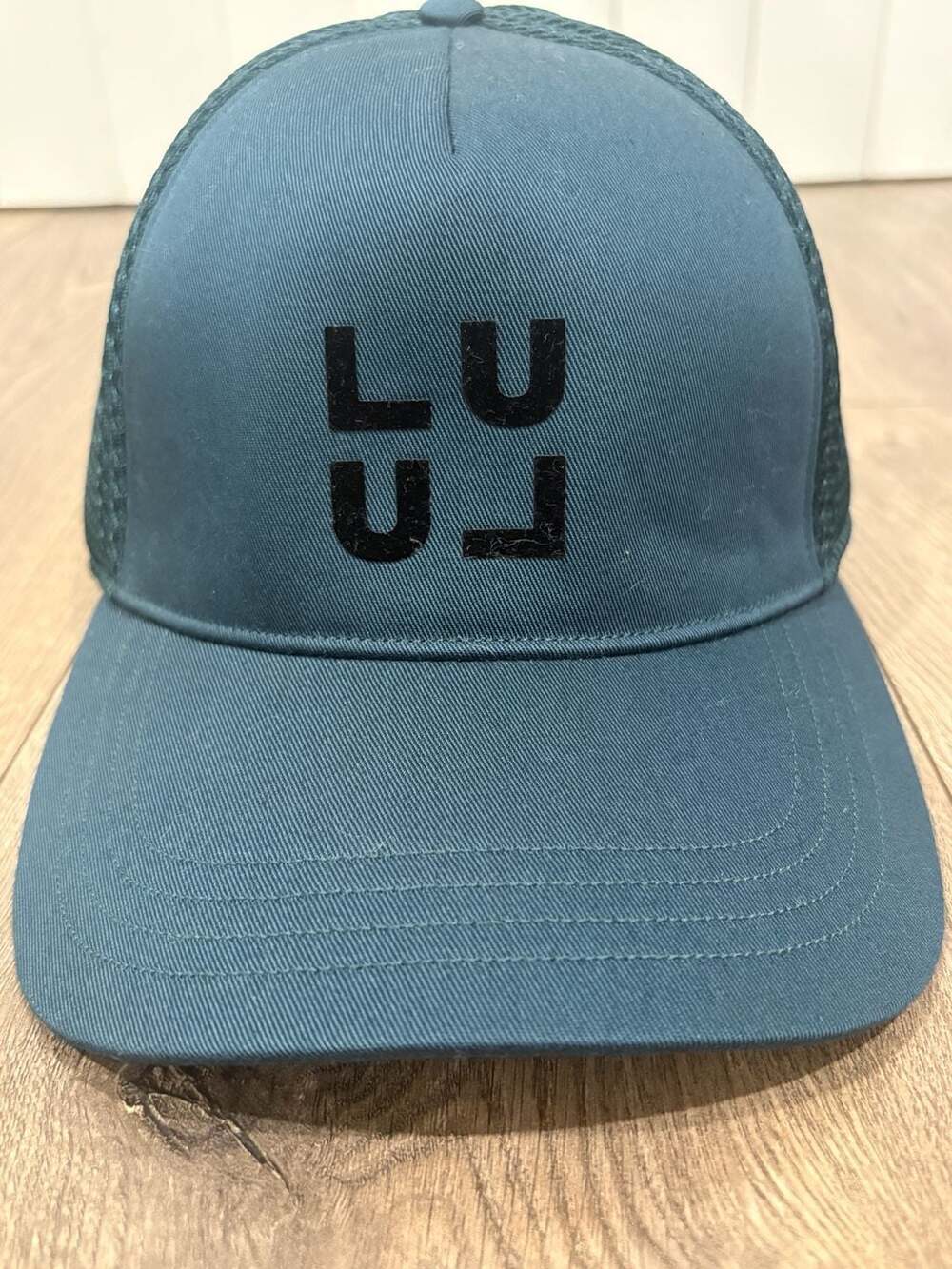 Lululemon Trucker Hat S/M